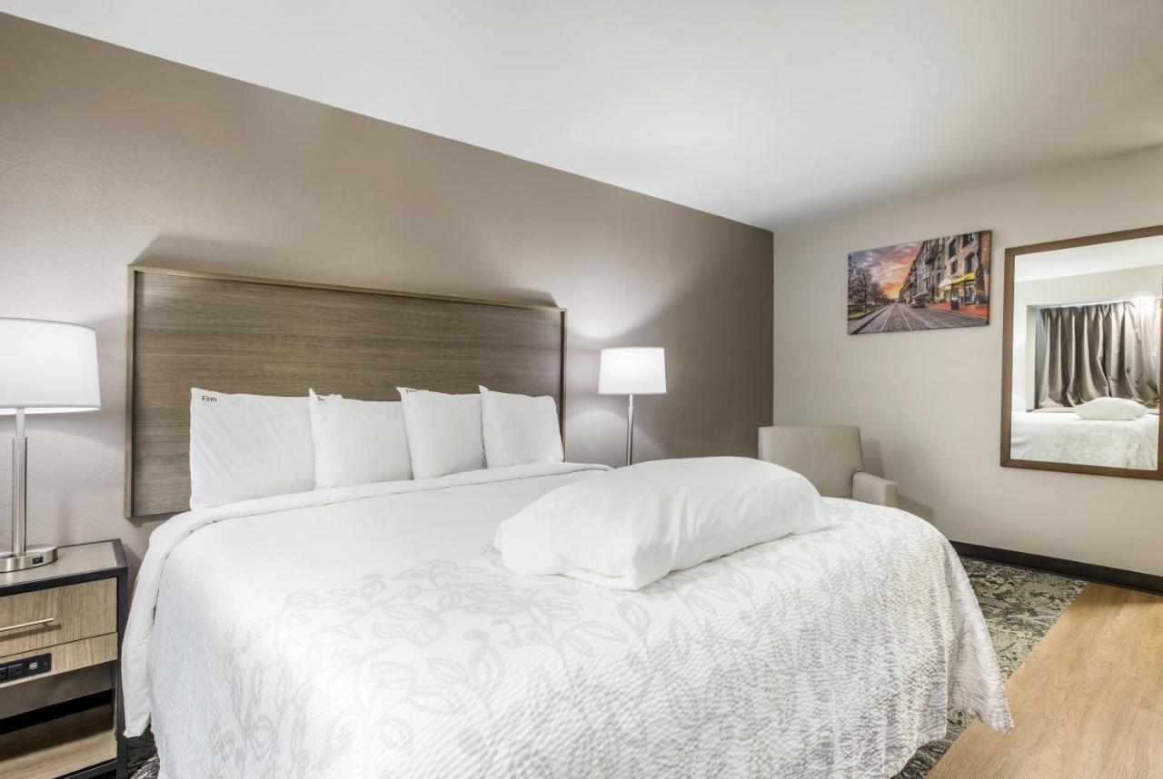 Red Roof Inn Plus+ & Suites Savannah - I-95 Georgetown Екстериор снимка